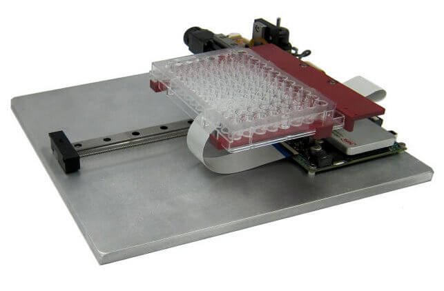 Plate Robot with plate retracted